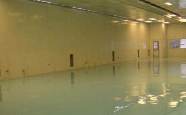 永登自流平环氧地坪中涂